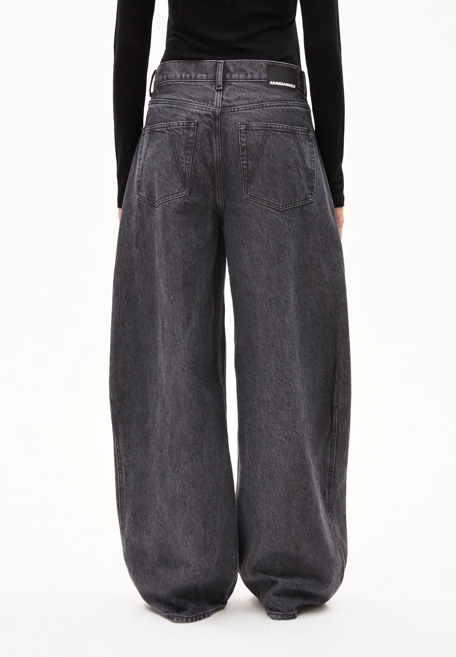 AALTHEA MID WAIST BARREL JEANS | corno - Image 2