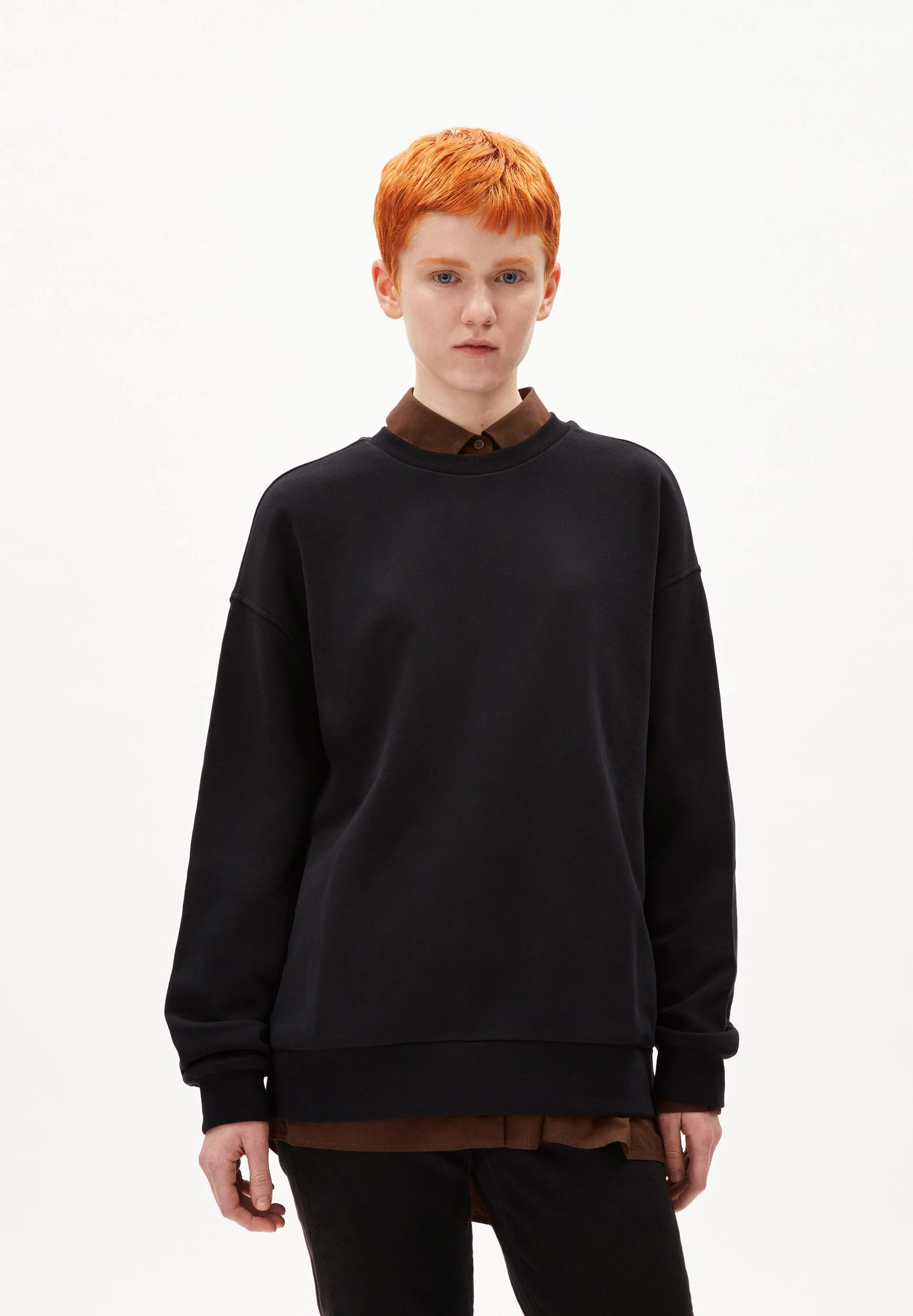 AARIN | black