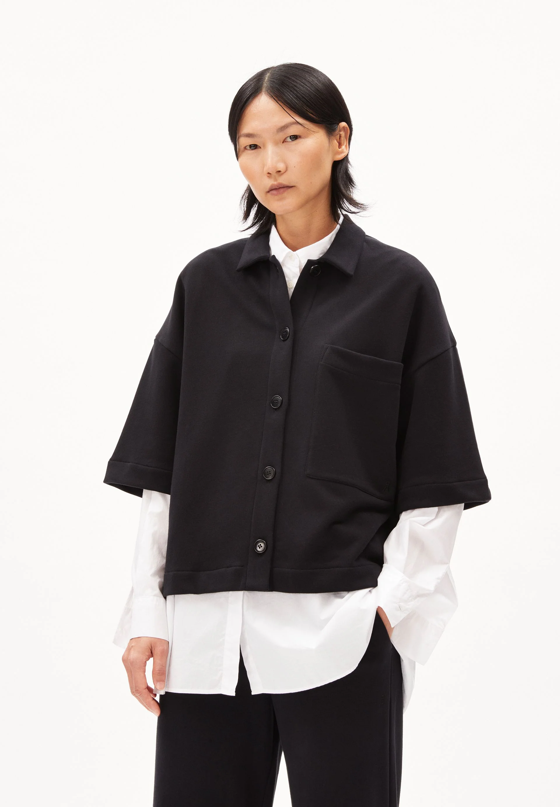 BENEDETTAA | black