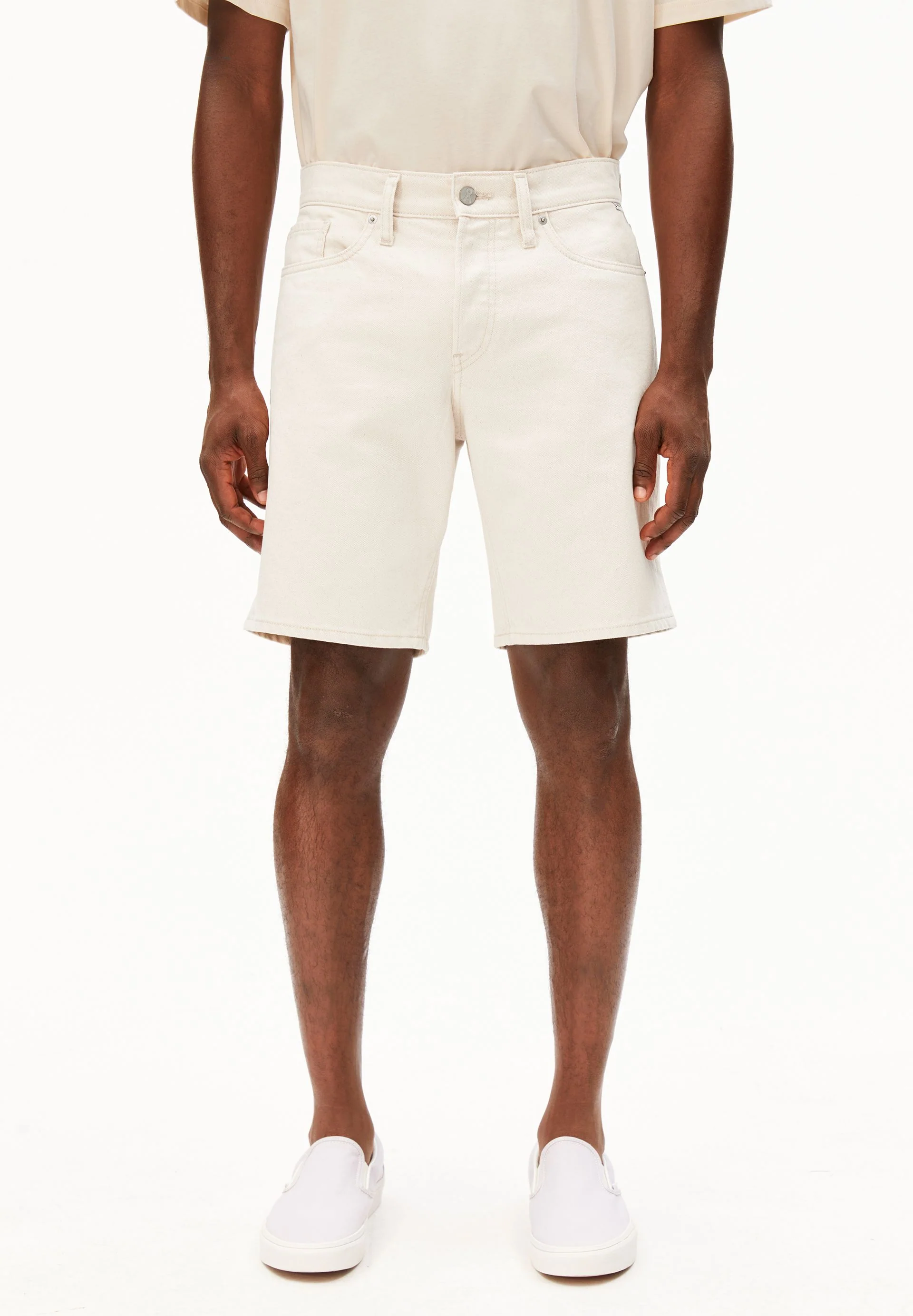 CCL - AARVO DENIM SHORT - Image 2