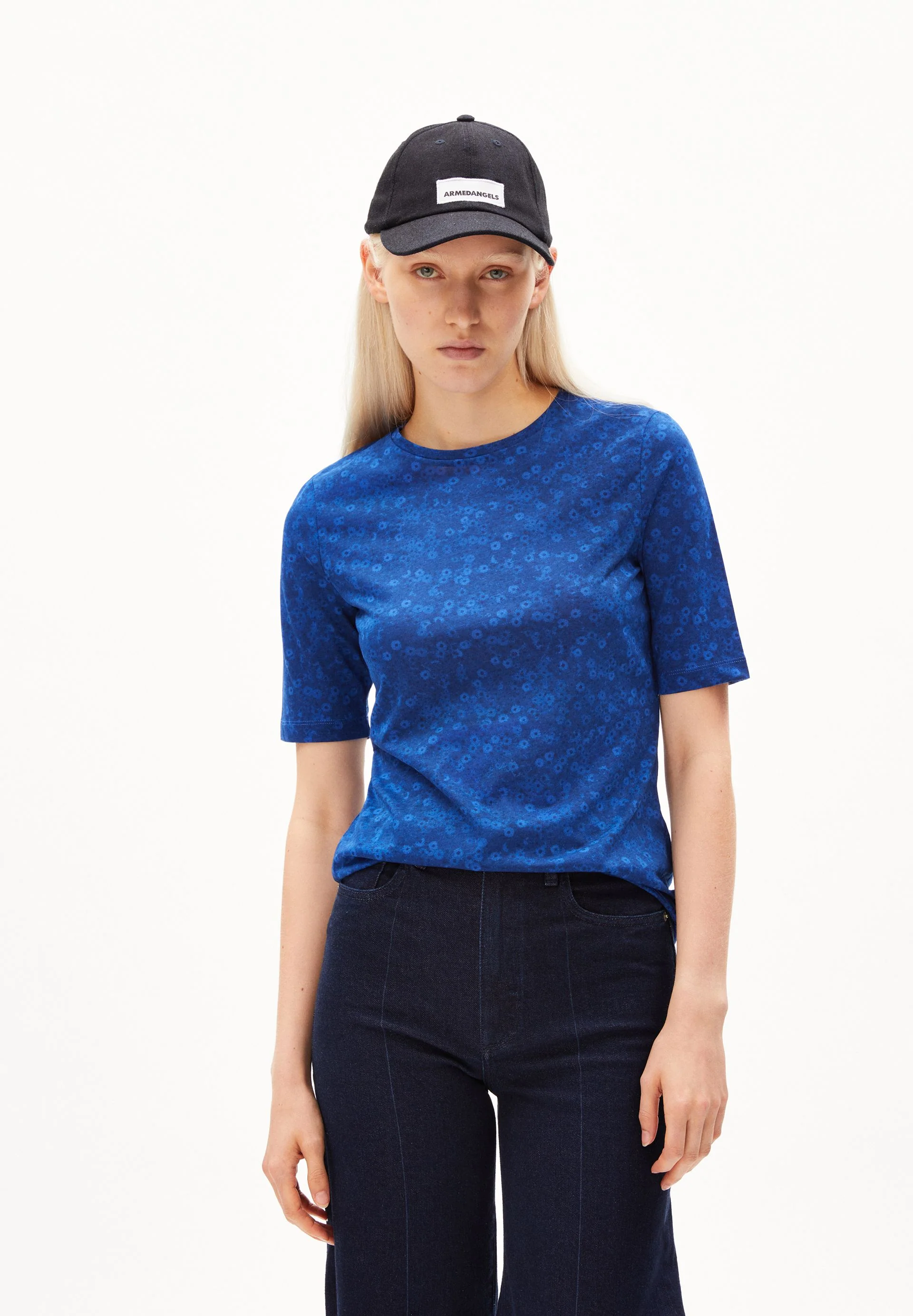 DONAAJI MILLES FLEURS | dynamo blue