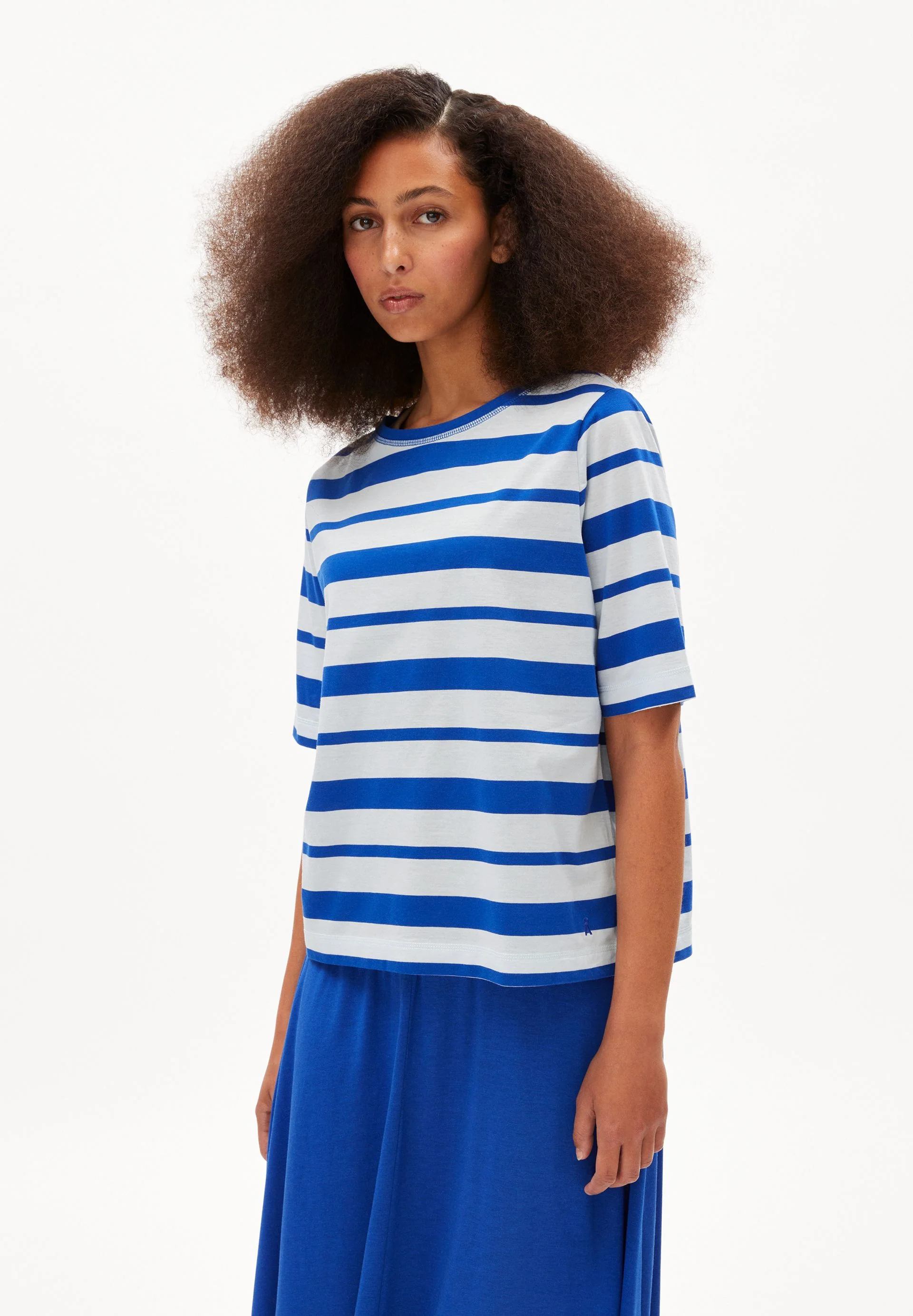FINIAA BLOCK STRIPES | dynamo blue-oatmilk