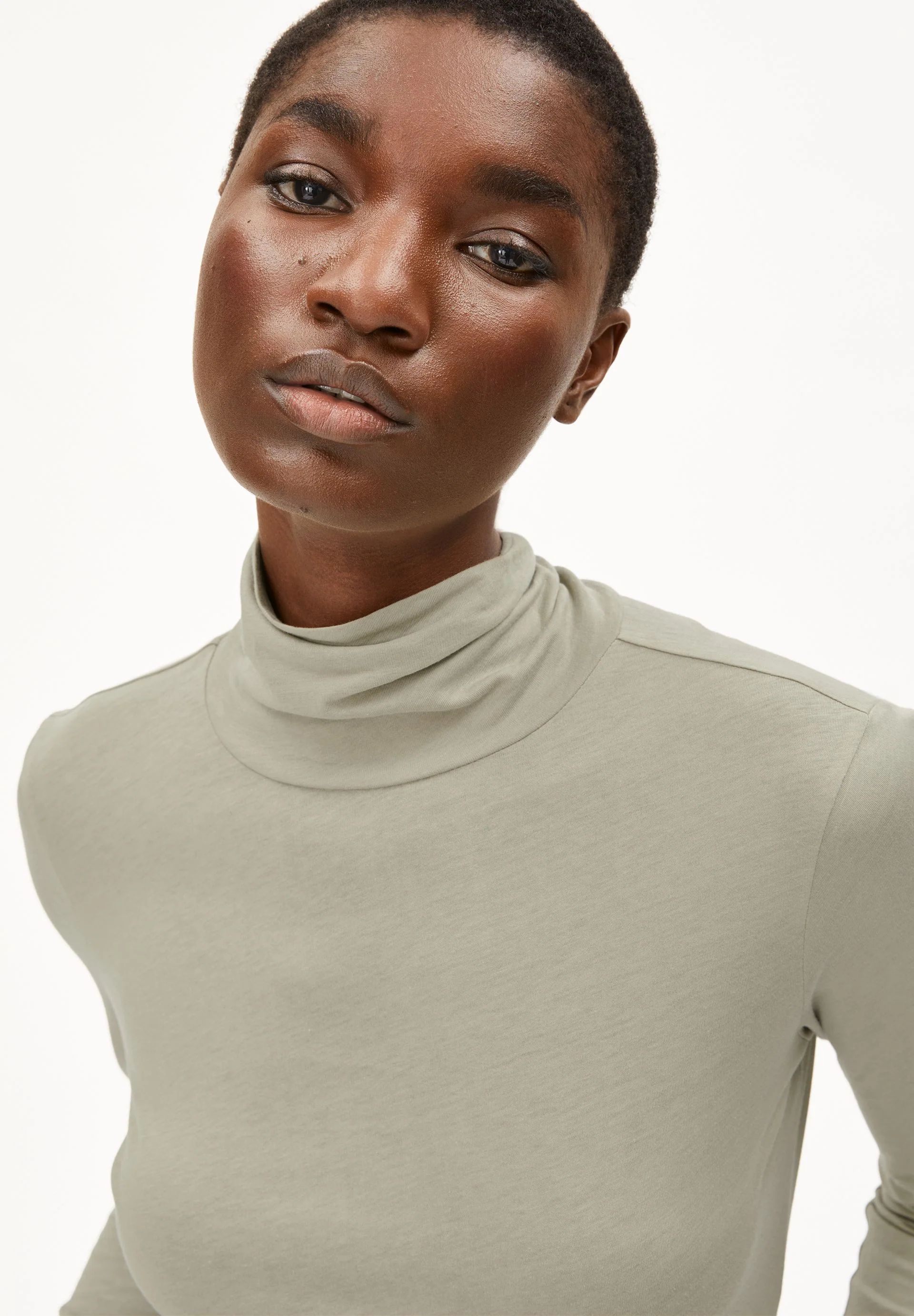 GRAZILIANAA SOFT LANGARMSHIRT | light sage - Image 3