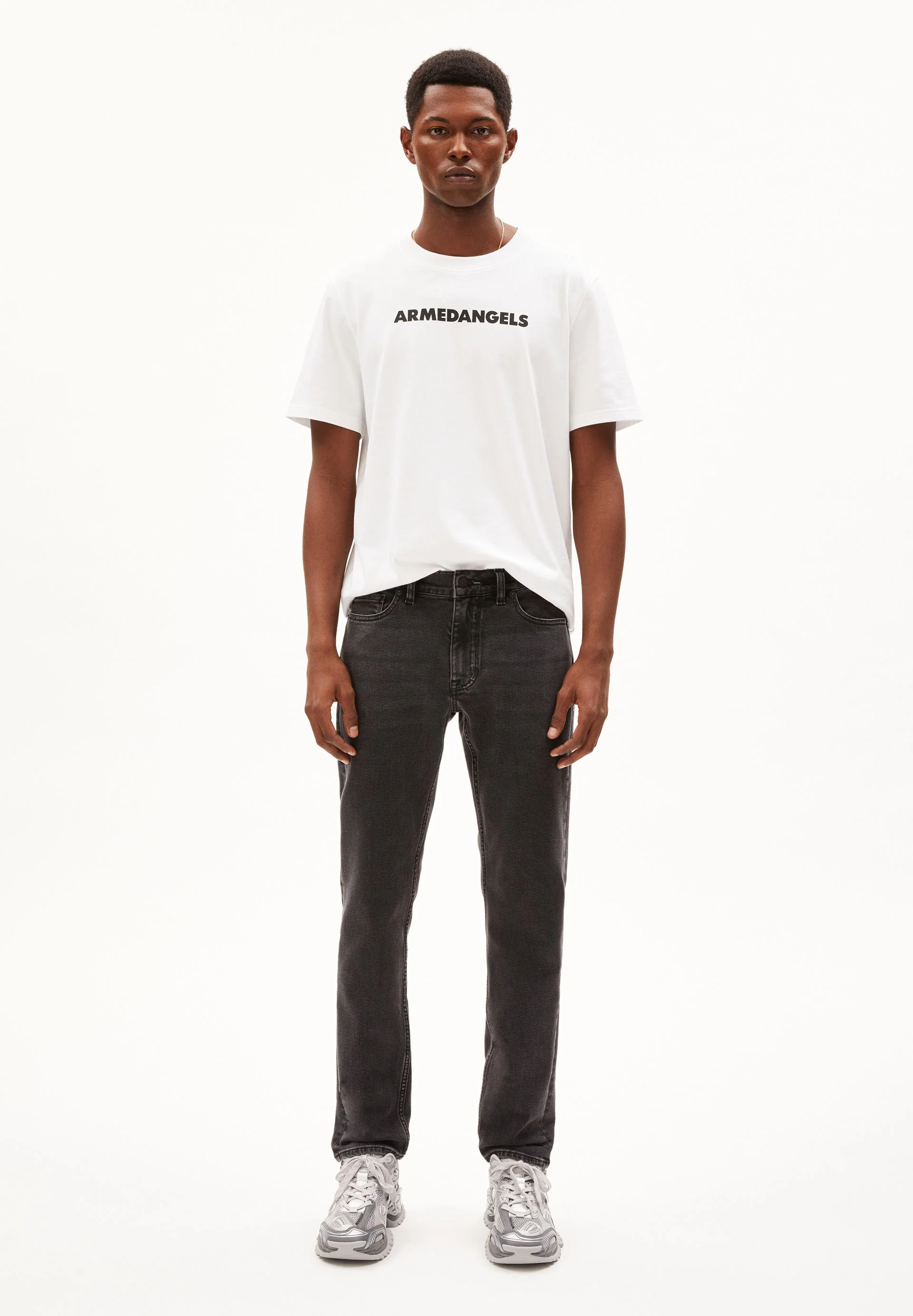 IAAN SLIM JEANS | smoked - Image 5