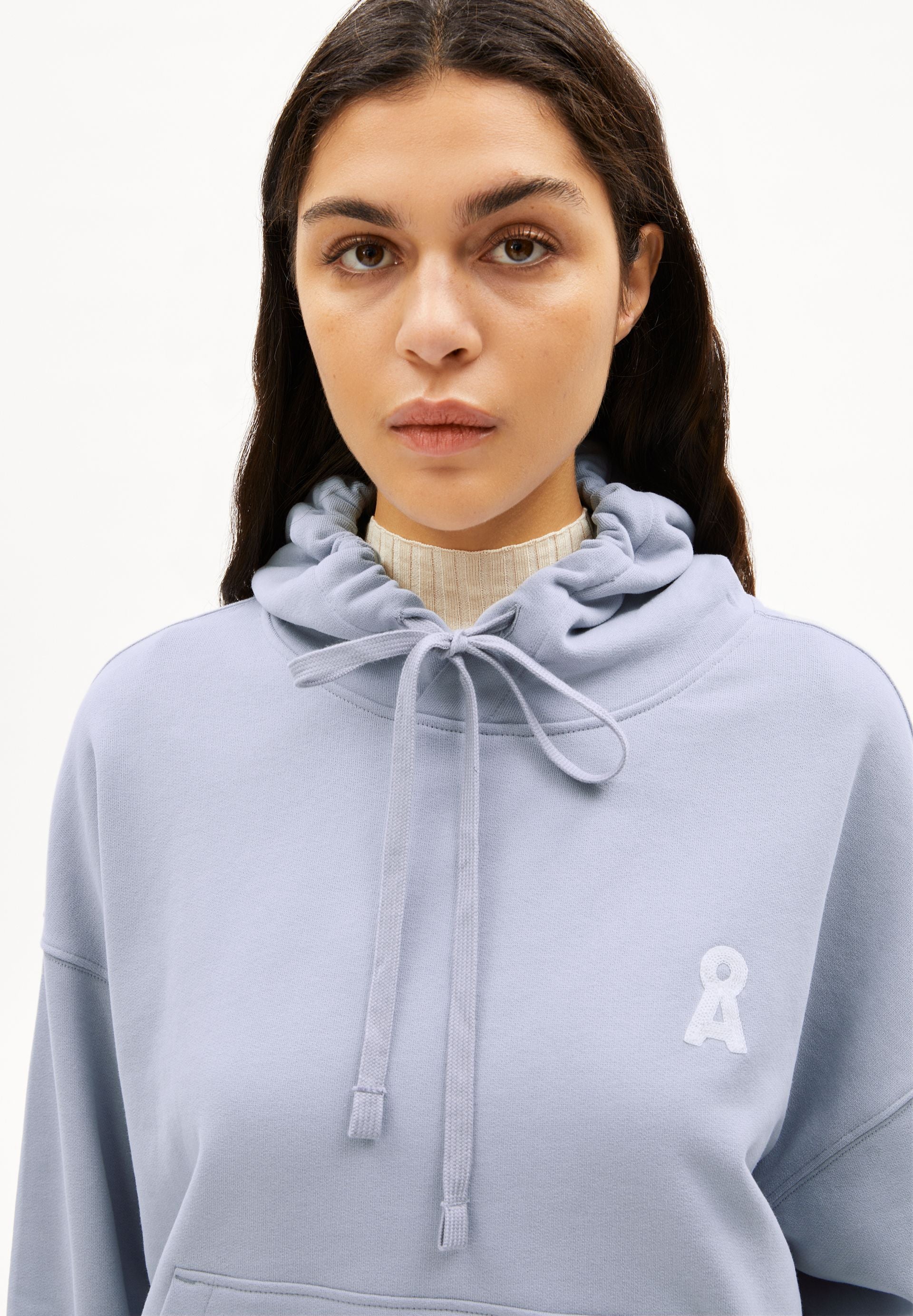 ICONIC Å FRANCISARAA HOODIE | misty morning - Image 3