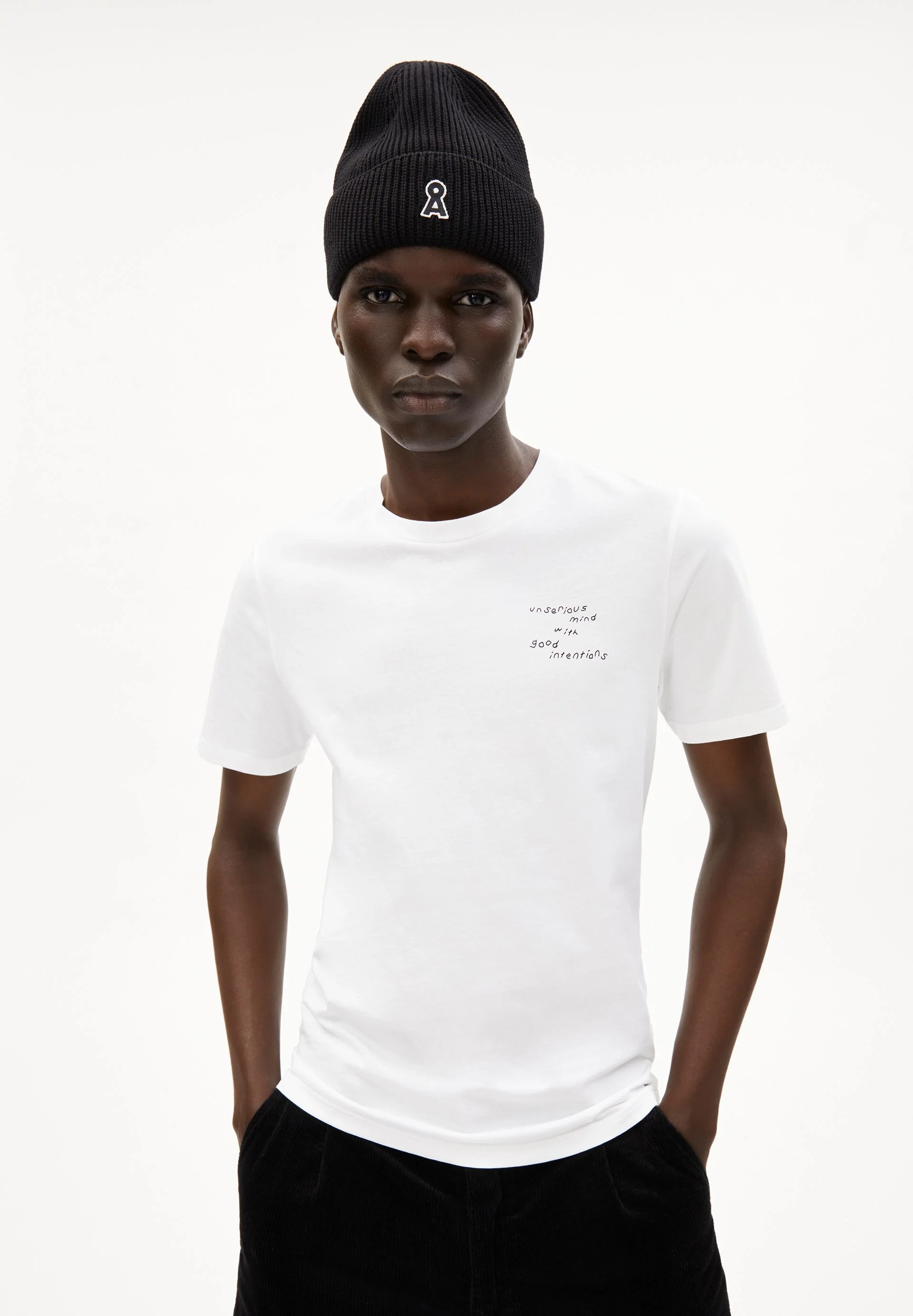 JAAMES INTENTIONS | white