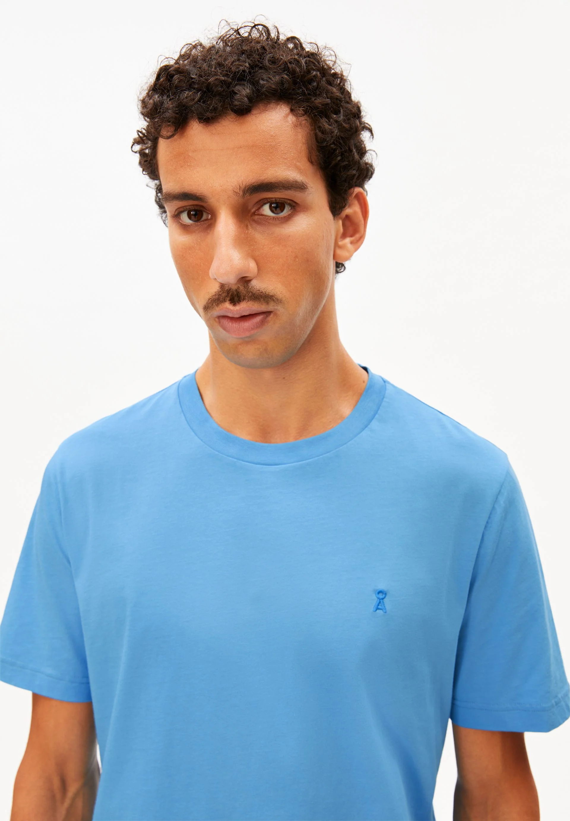 JAAMES T-SHIRT | skylight - Image 3