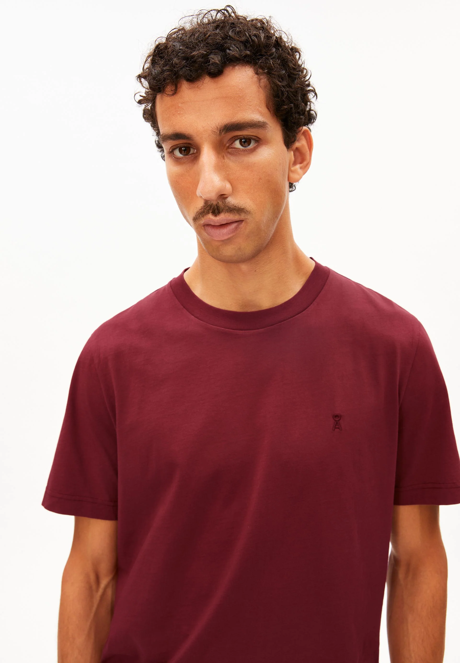 JAAMES T-SHIRT | velvet red - Image 3