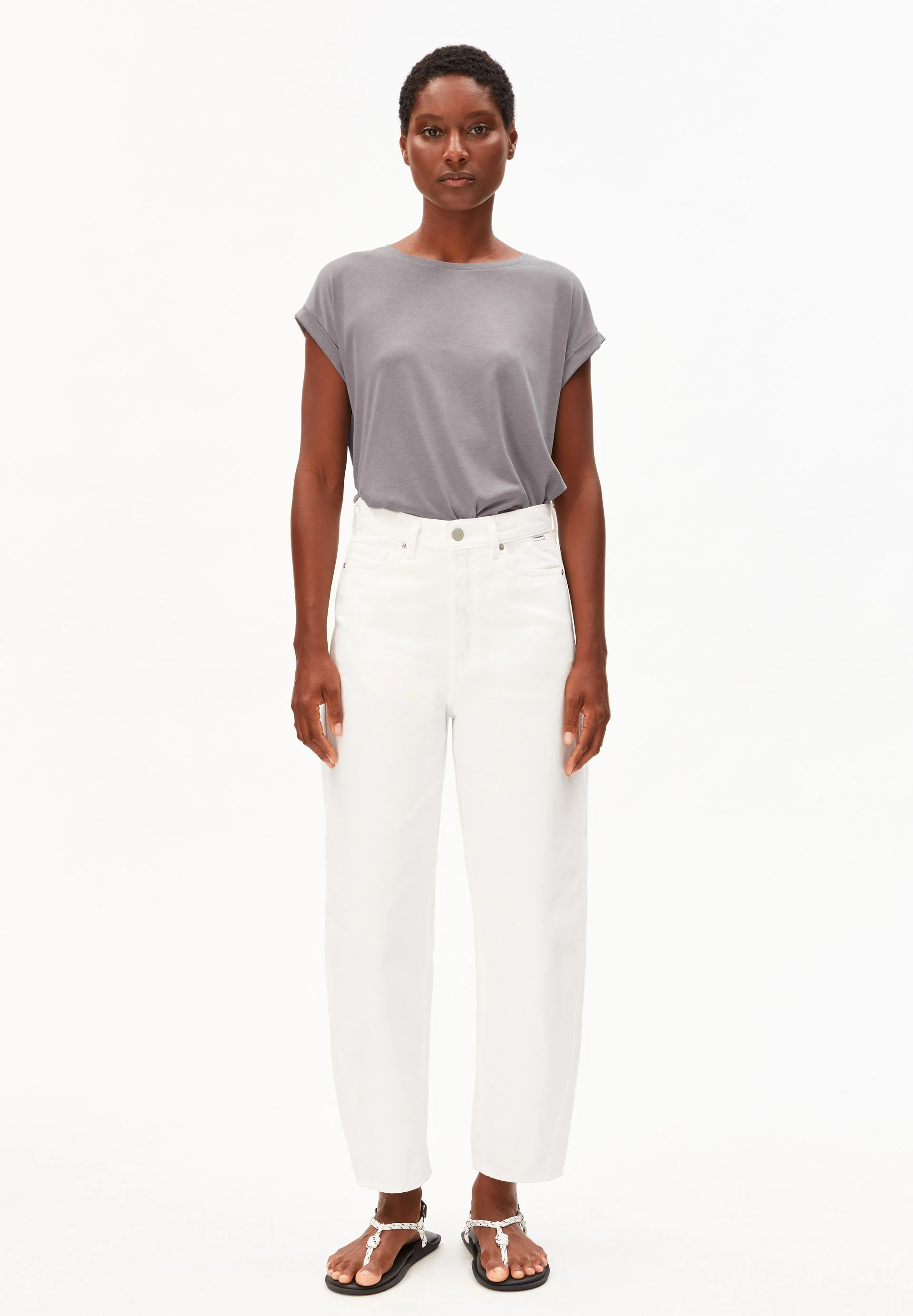 JILAANA T-SHIRT | seal grey - Image 5