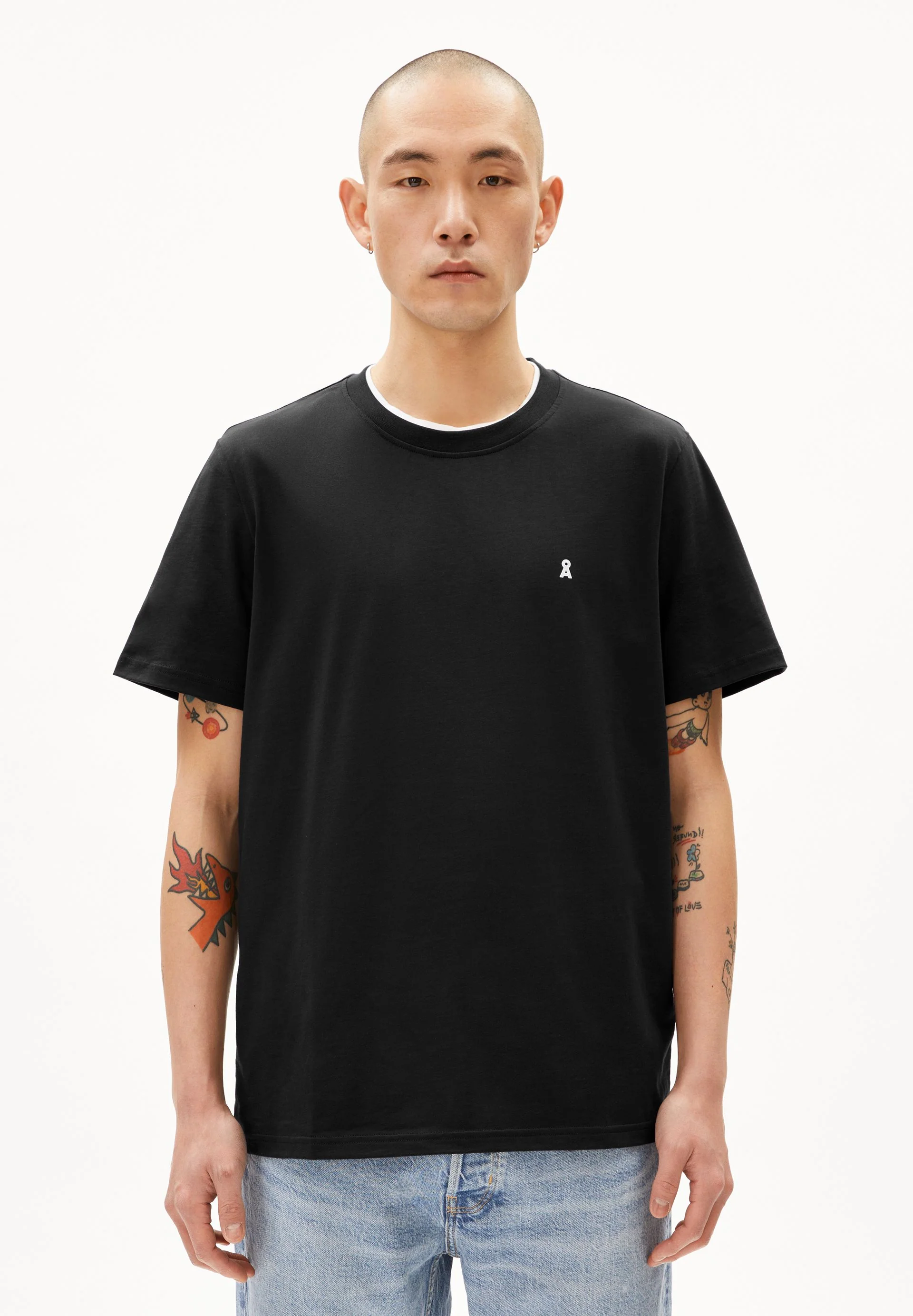 LAARON T-SHIRT | black
