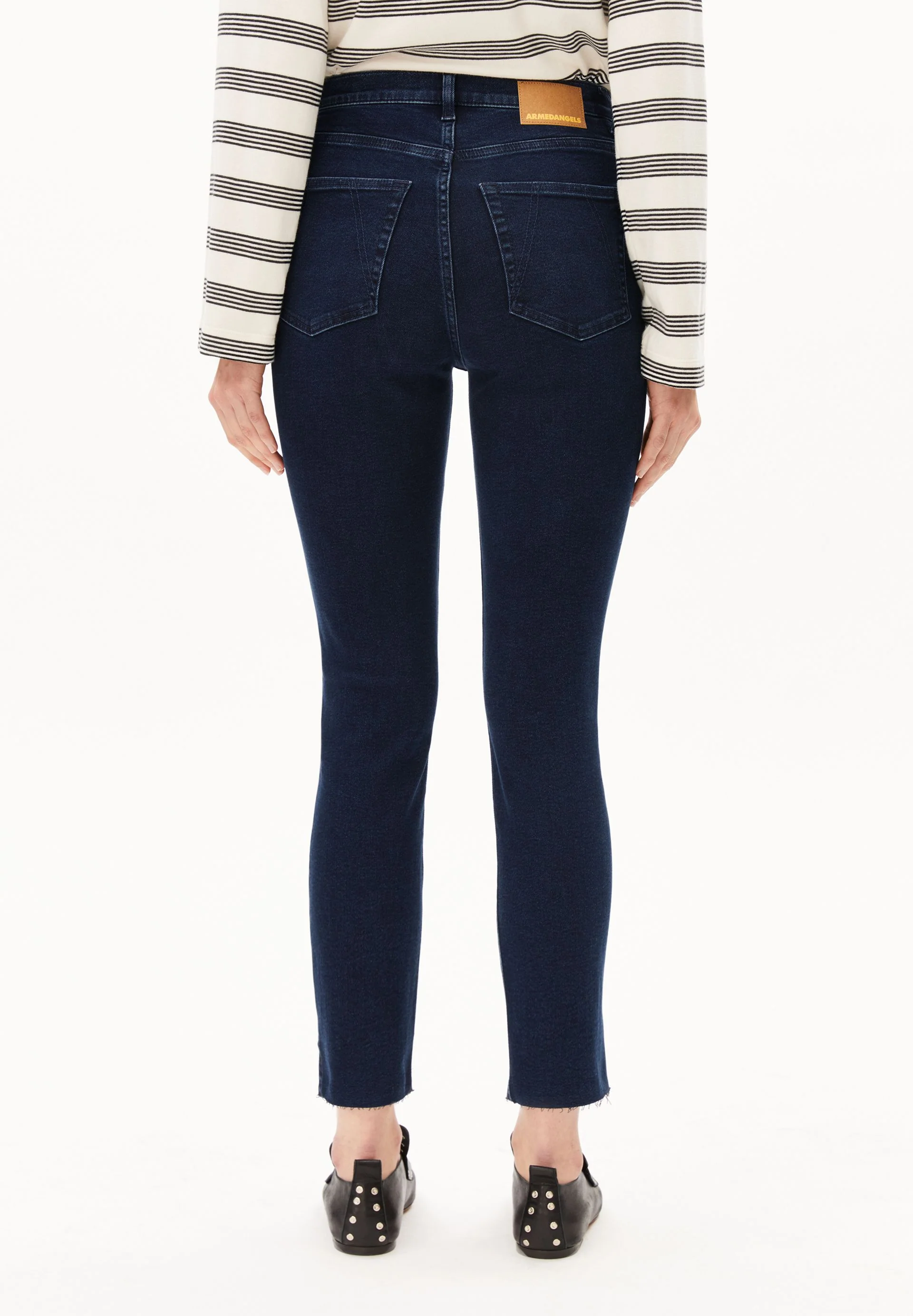 LEJAANI HIGH WAIST SLIM JEANS | gloaming - Image 2