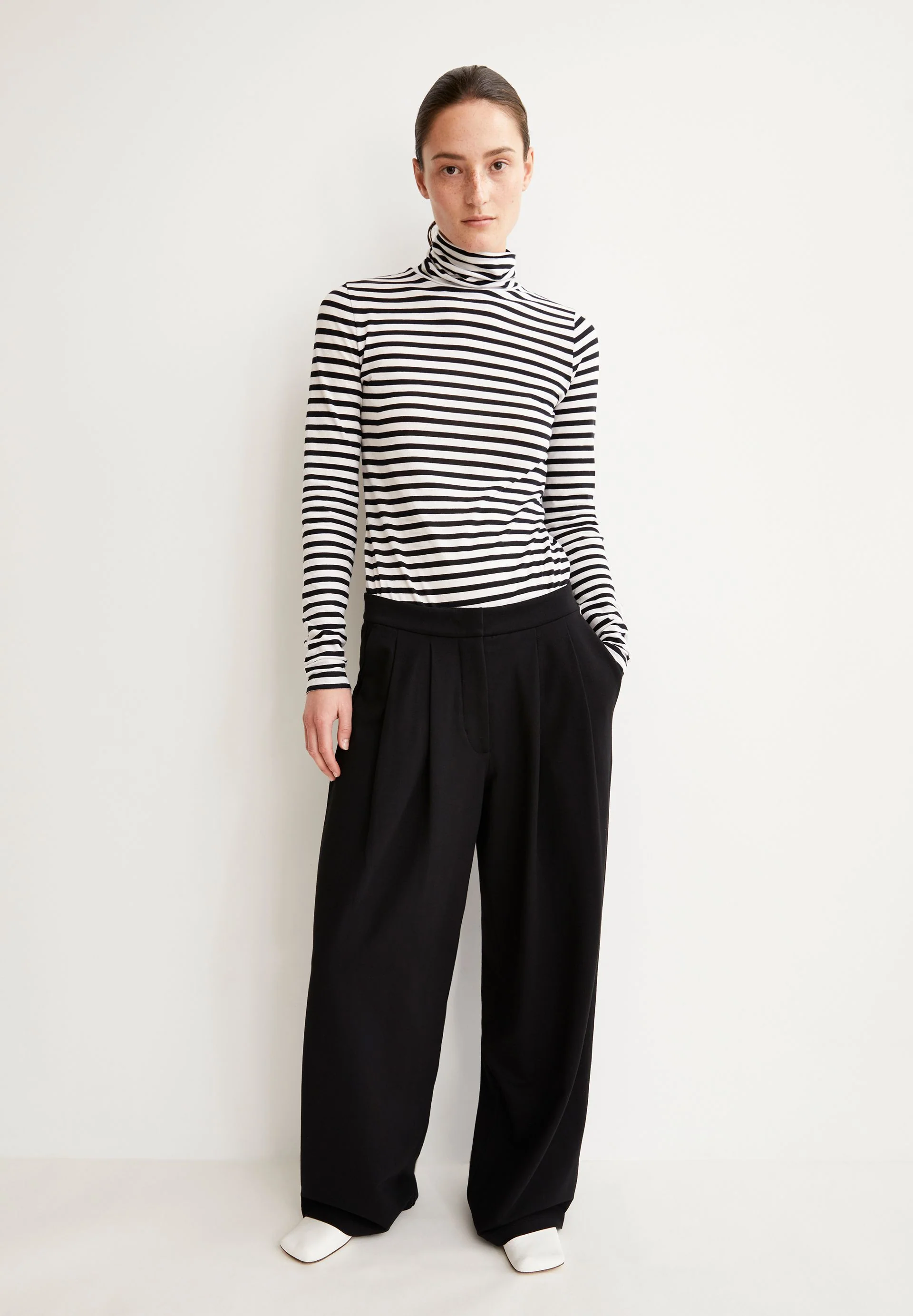 LIRAA LOU WIDELEG PANT | black - Image 4