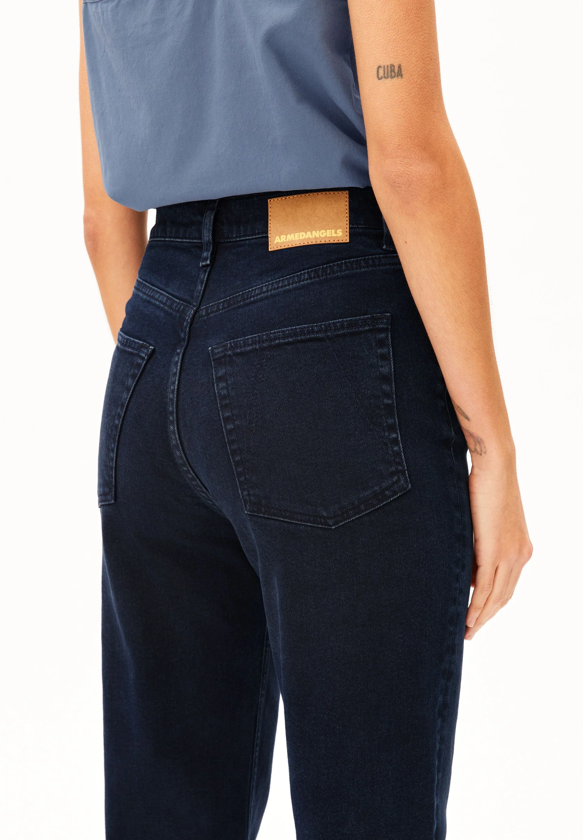 MAIRAA HIGH WAIST MOM JEANS | deepwater - Image 3