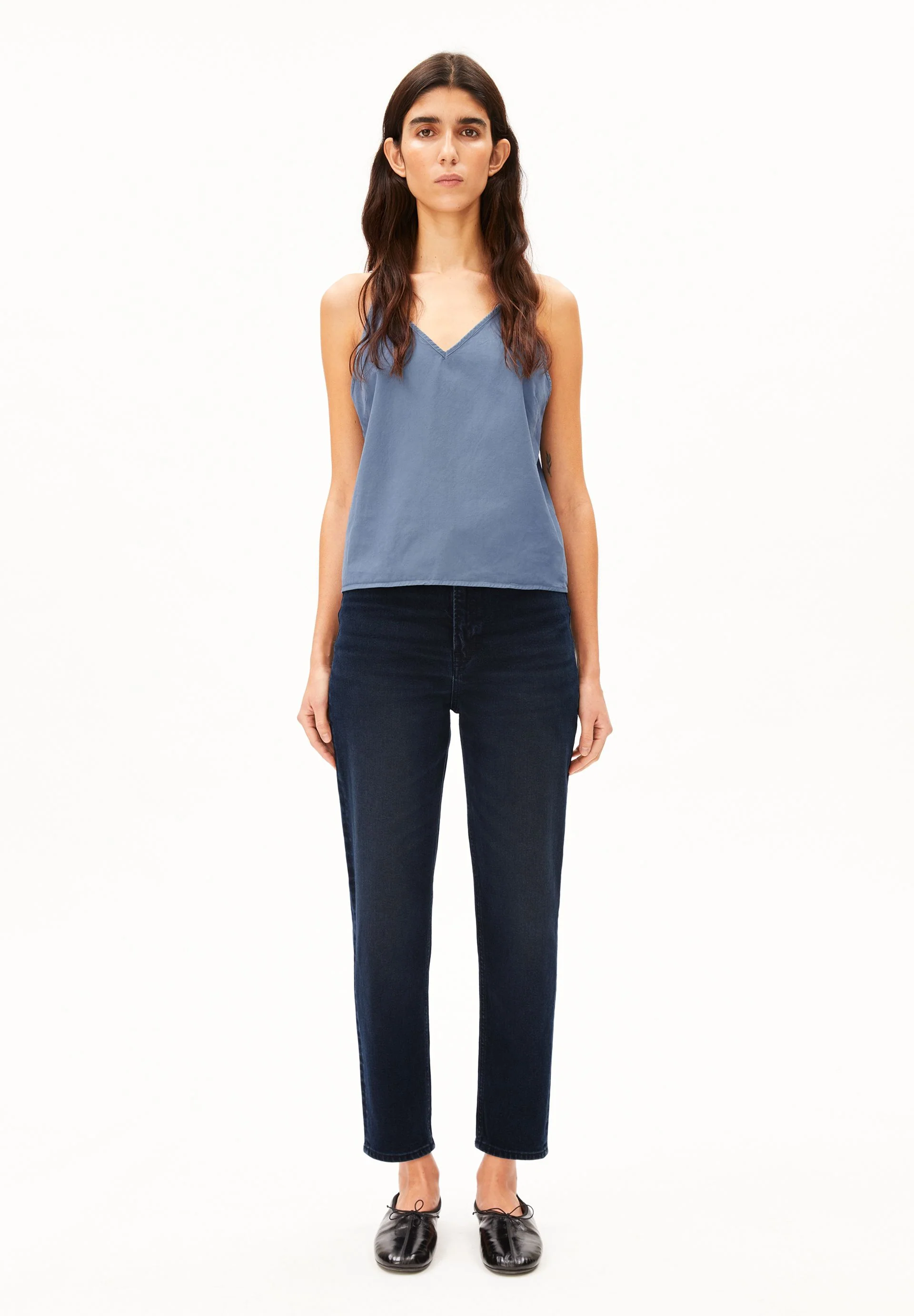 MAIRAA HIGH WAIST MOM JEANS | deepwater - Image 5