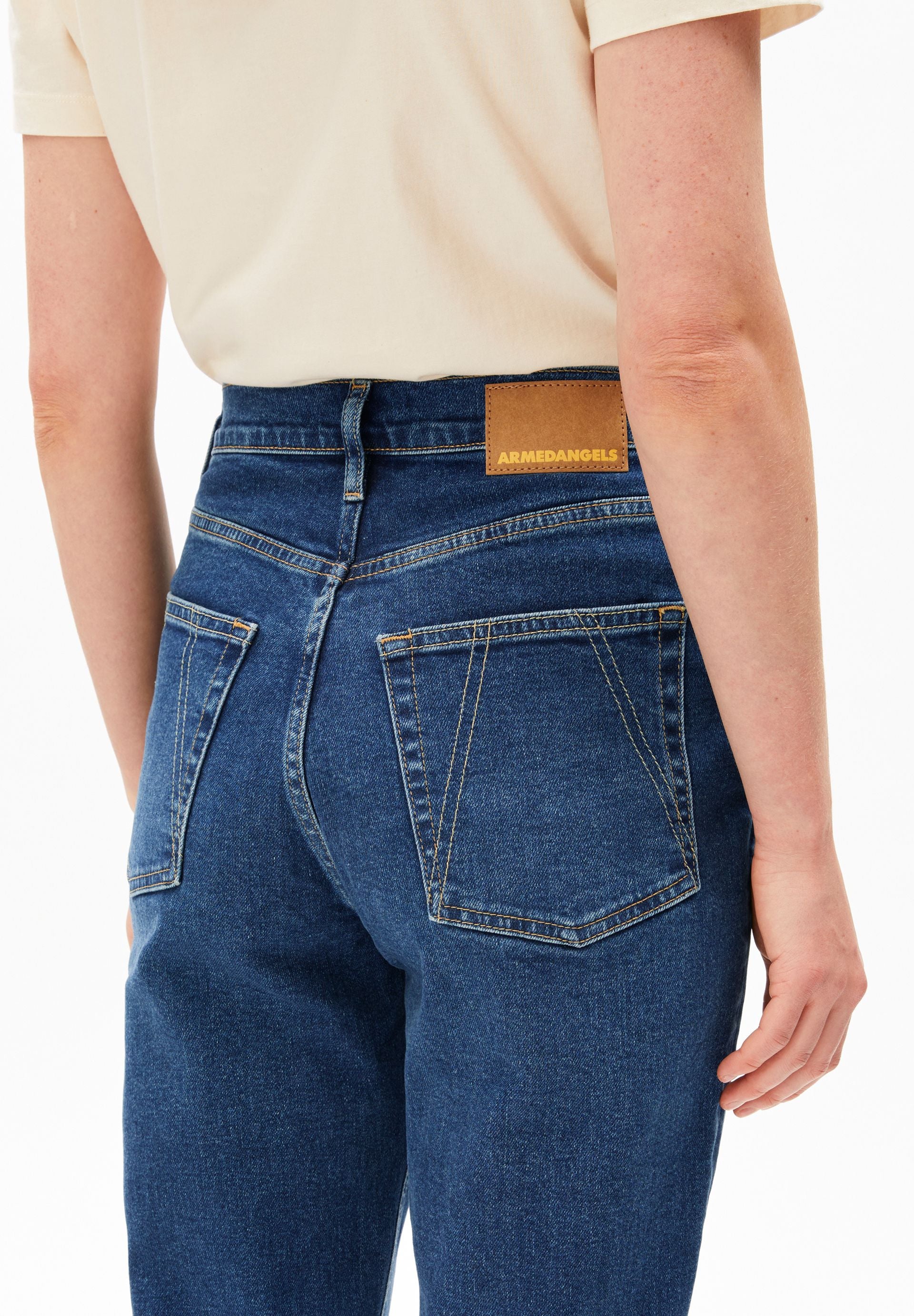 MAIRAA HIGH WAIST MOM JEANS | carme - Image 3