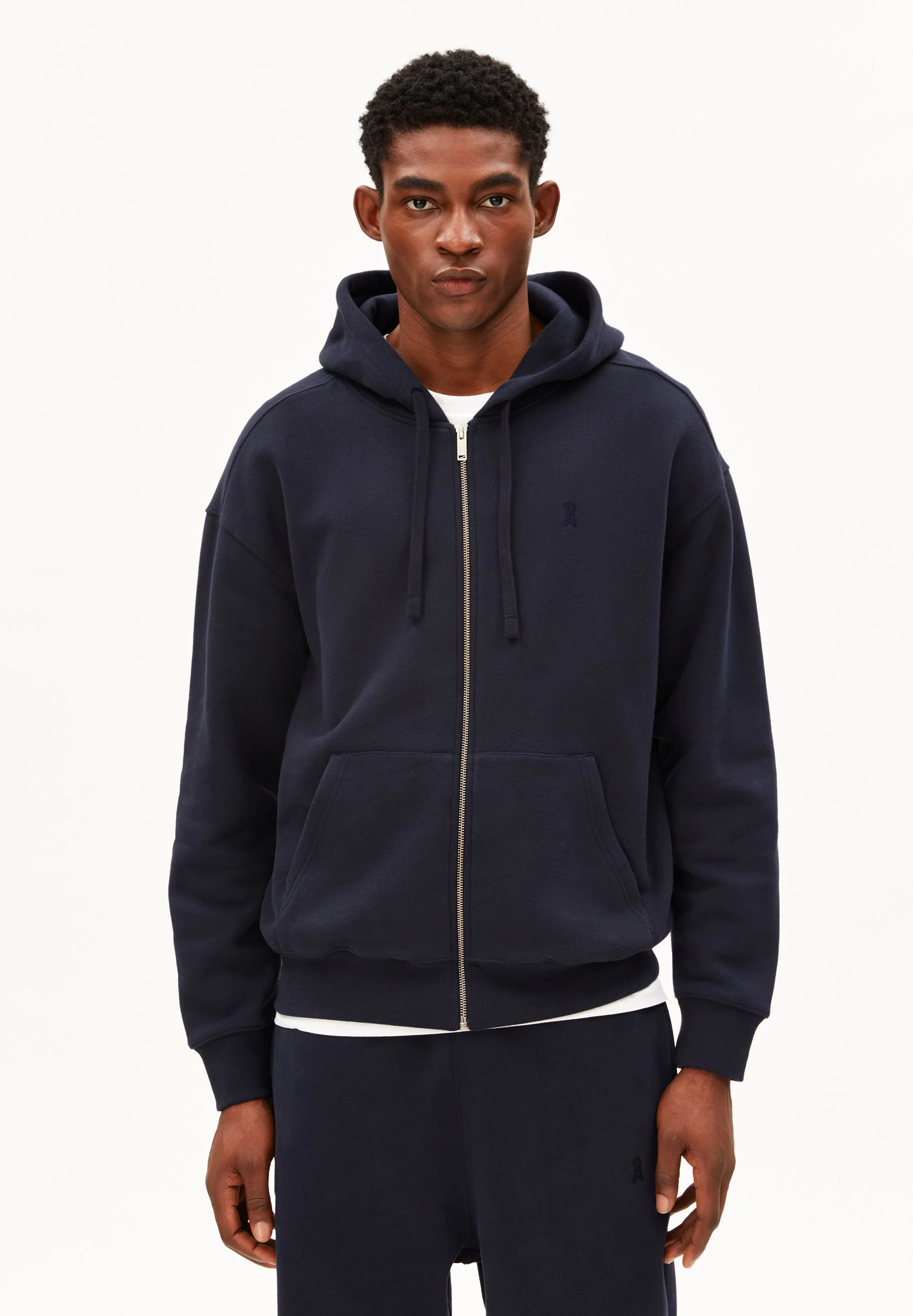SAROMIAAN SWEATJACKE | night sky