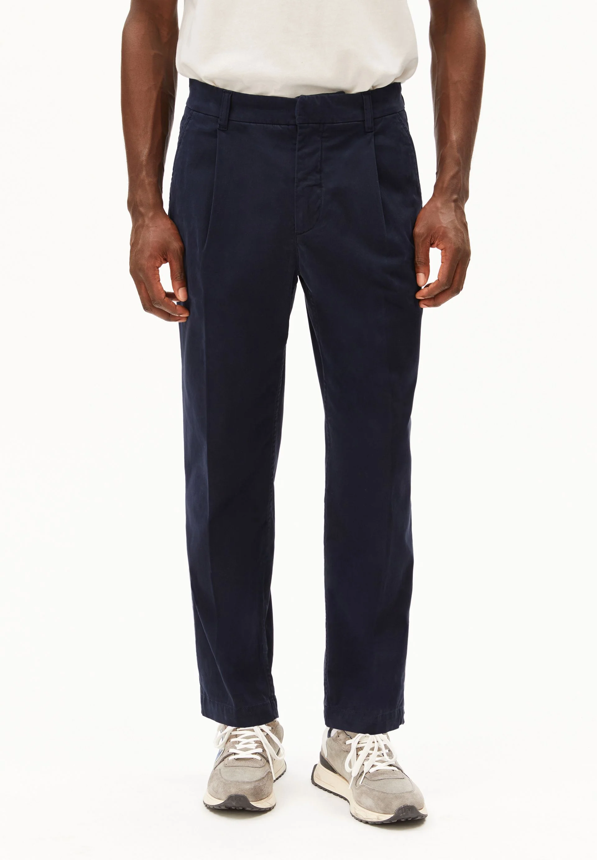 TAAMIR BUNDFALTEN-CHINOHOSE - Image 2