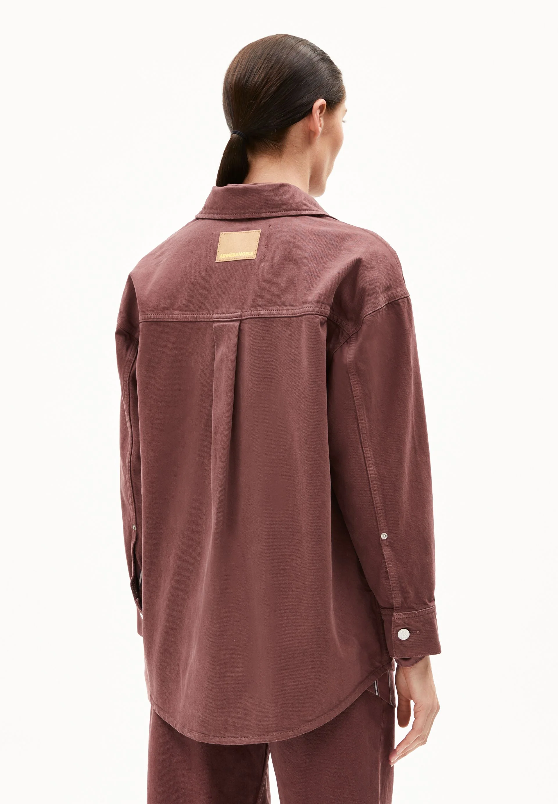 TAARAH JACKE | dark berry - Image 2