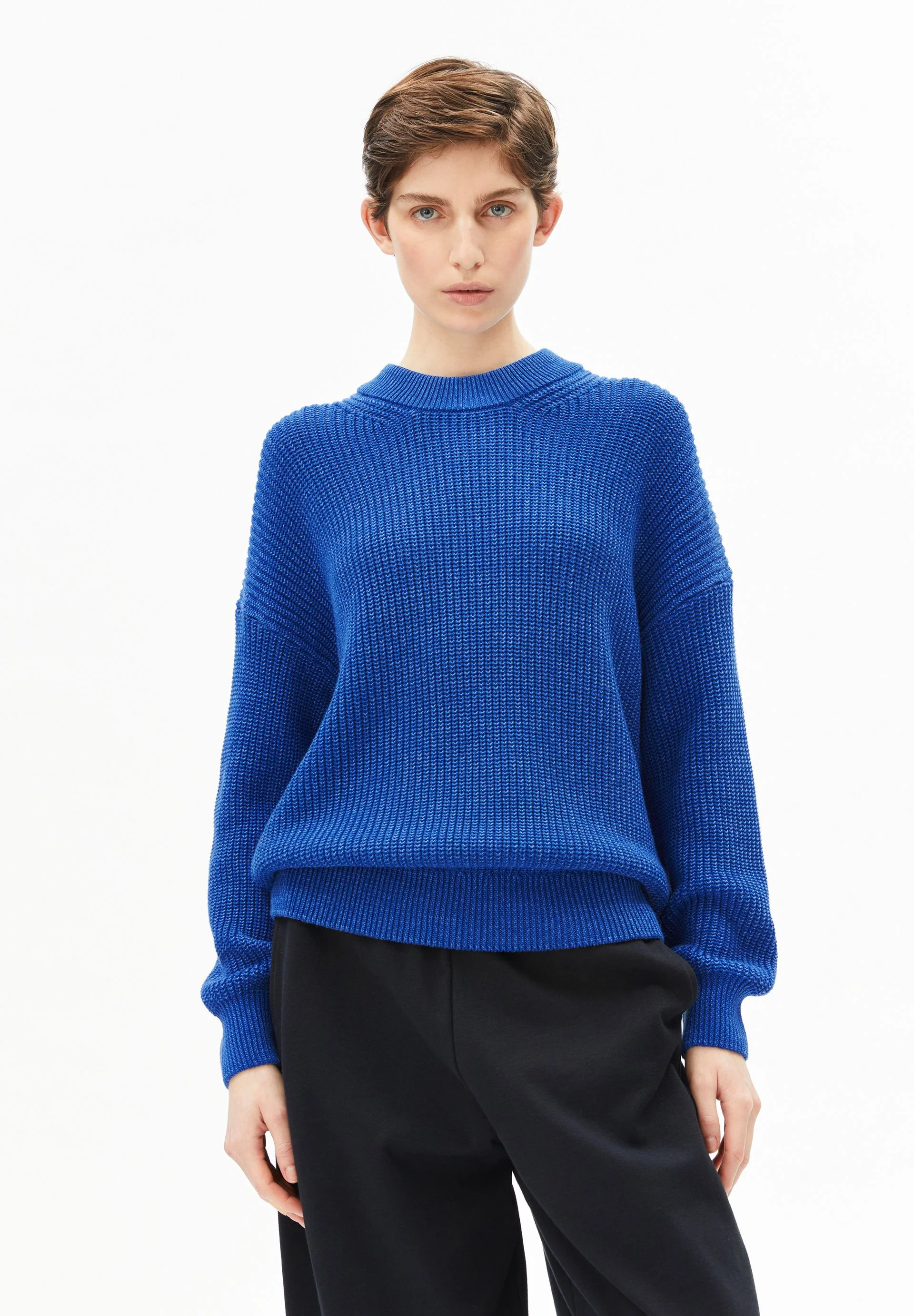 VANISÉ KNIT SWEATER