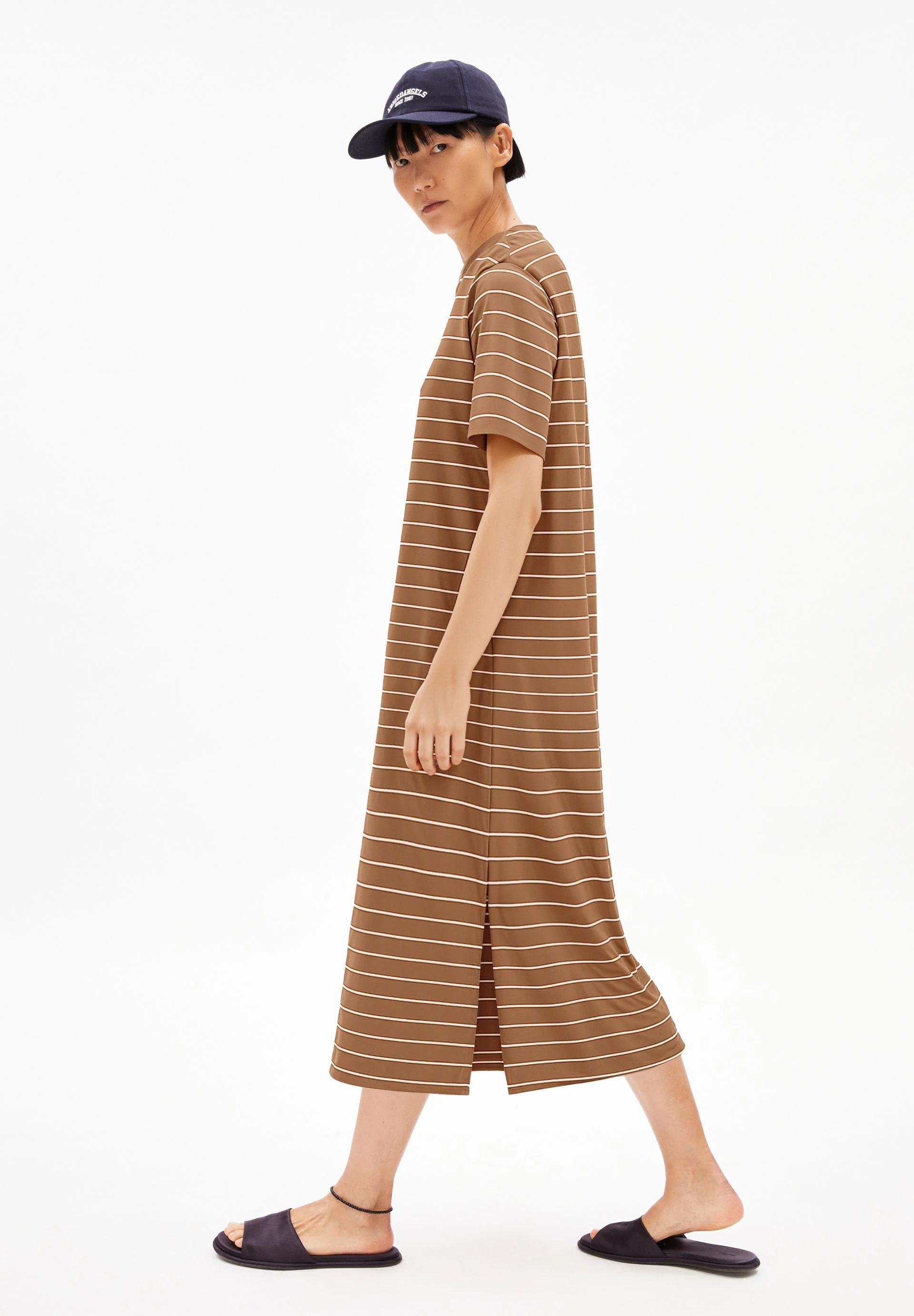 XELINAA FINE STRIPE - Image 3